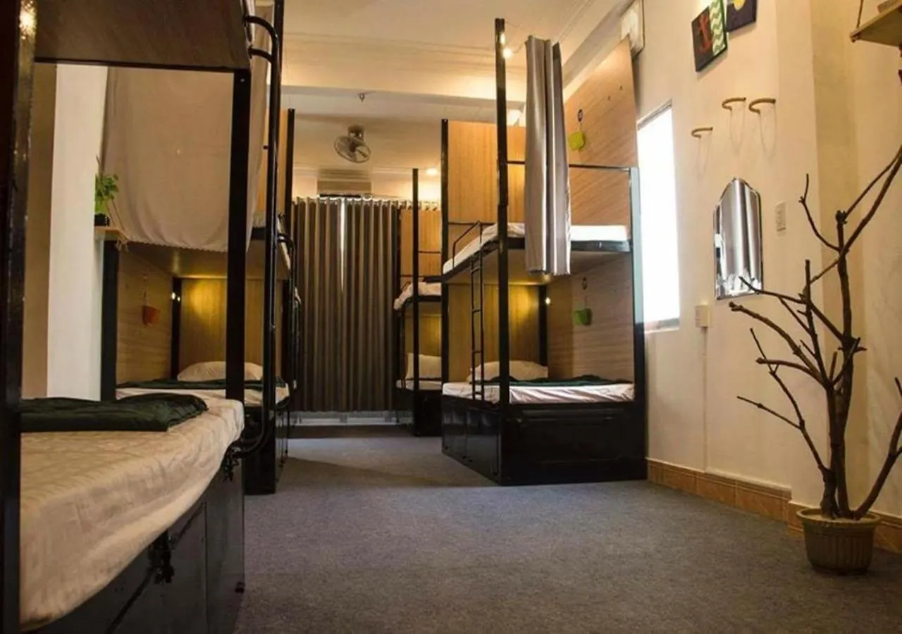 Tabana Hostel Nha Trang 0*,  Vietnam